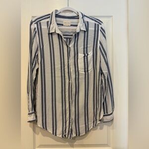 American Eagle- Striped Long-Sleeve Button-Up Shirt - White & Navy